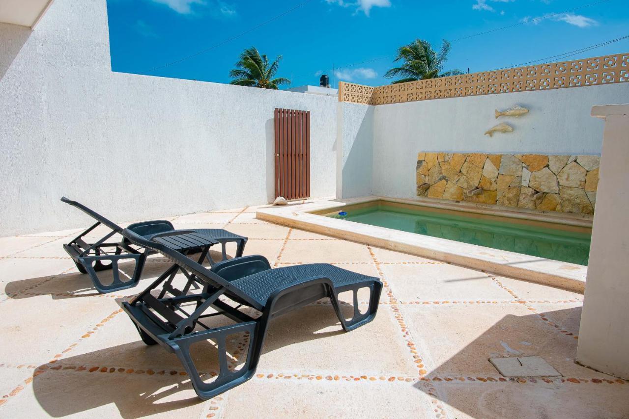 97982 New Modern Villa, Private Pool, High Internet Speed, 2 Blocks From The Beach Pueblo Pueblo Chicxulub 外观 照片