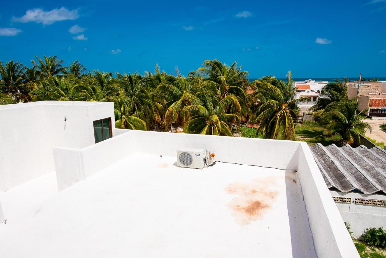 97982 New Modern Villa, Private Pool, High Internet Speed, 2 Blocks From The Beach Pueblo Pueblo Chicxulub 外观 照片