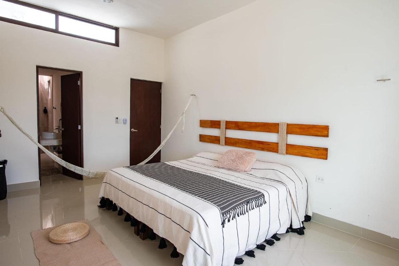 97982 New Modern Villa, Private Pool, High Internet Speed, 2 Blocks From The Beach Pueblo Pueblo Chicxulub 外观 照片